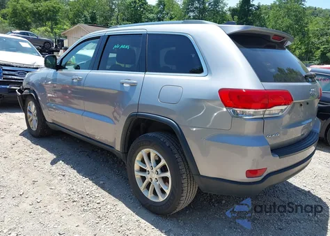 2015 Jeep Grand Cherokee Laredo z USA, uszkodzony, nr VIN 1C4RJFAG2FC807467